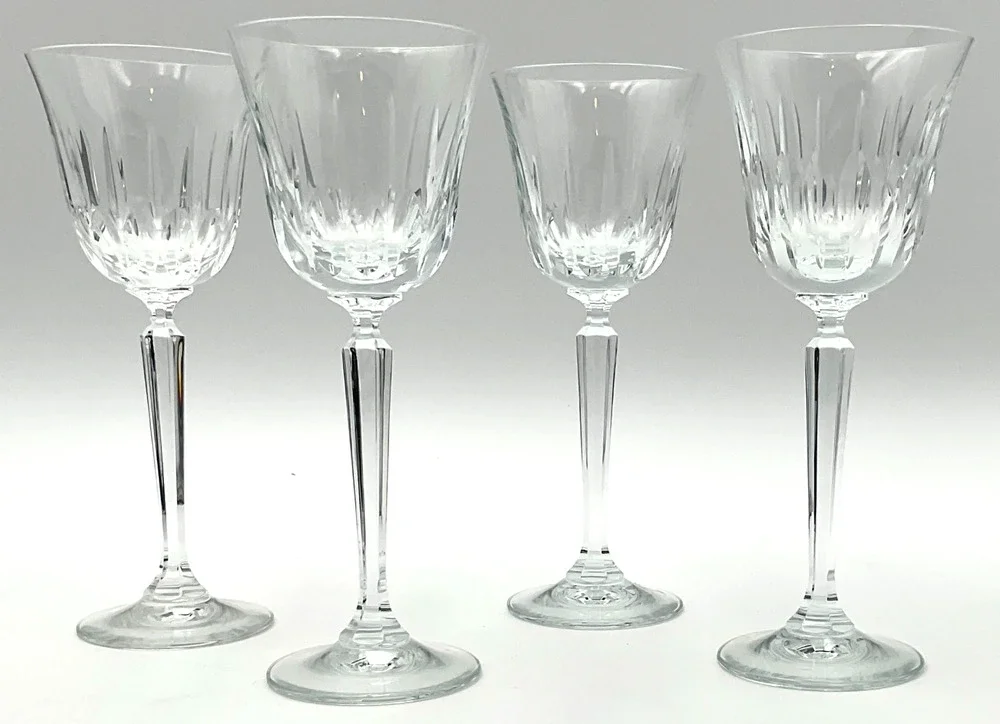 Mikasa Park Avenue Lead Crystal Wine Glasses Set of Four Brand New Vintage 8